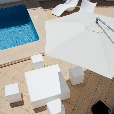 Altea Beach Villas *